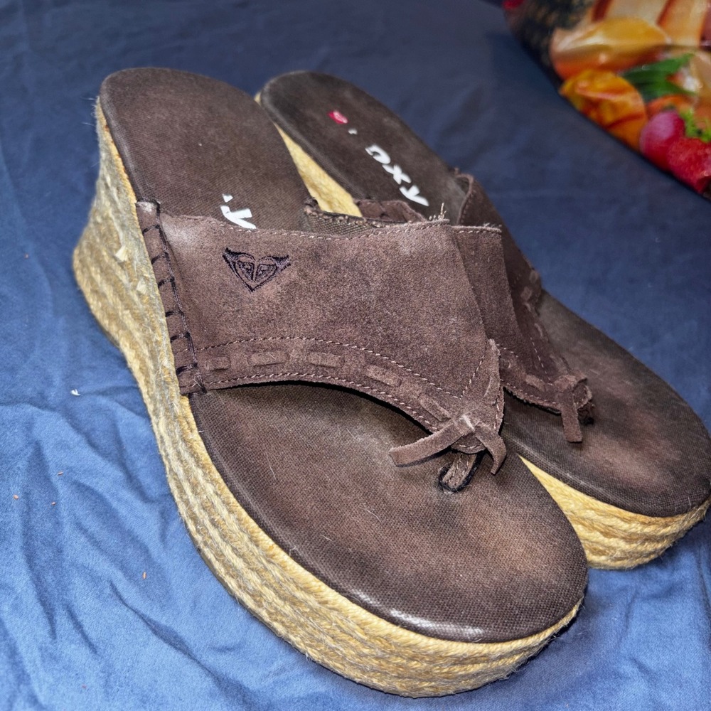 Vintage Y2K Roxy Brown Suede Espadrille Wedge Platform Thong Sandals Womens 10
